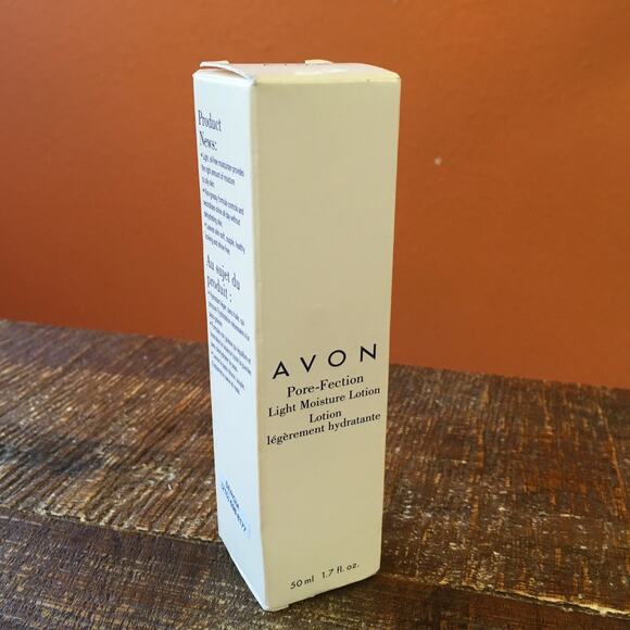 Avon Pore-fection Light Moisture Lotion 1.7 fl oz New Old Stock (2002) Face - Picture 1 of 7